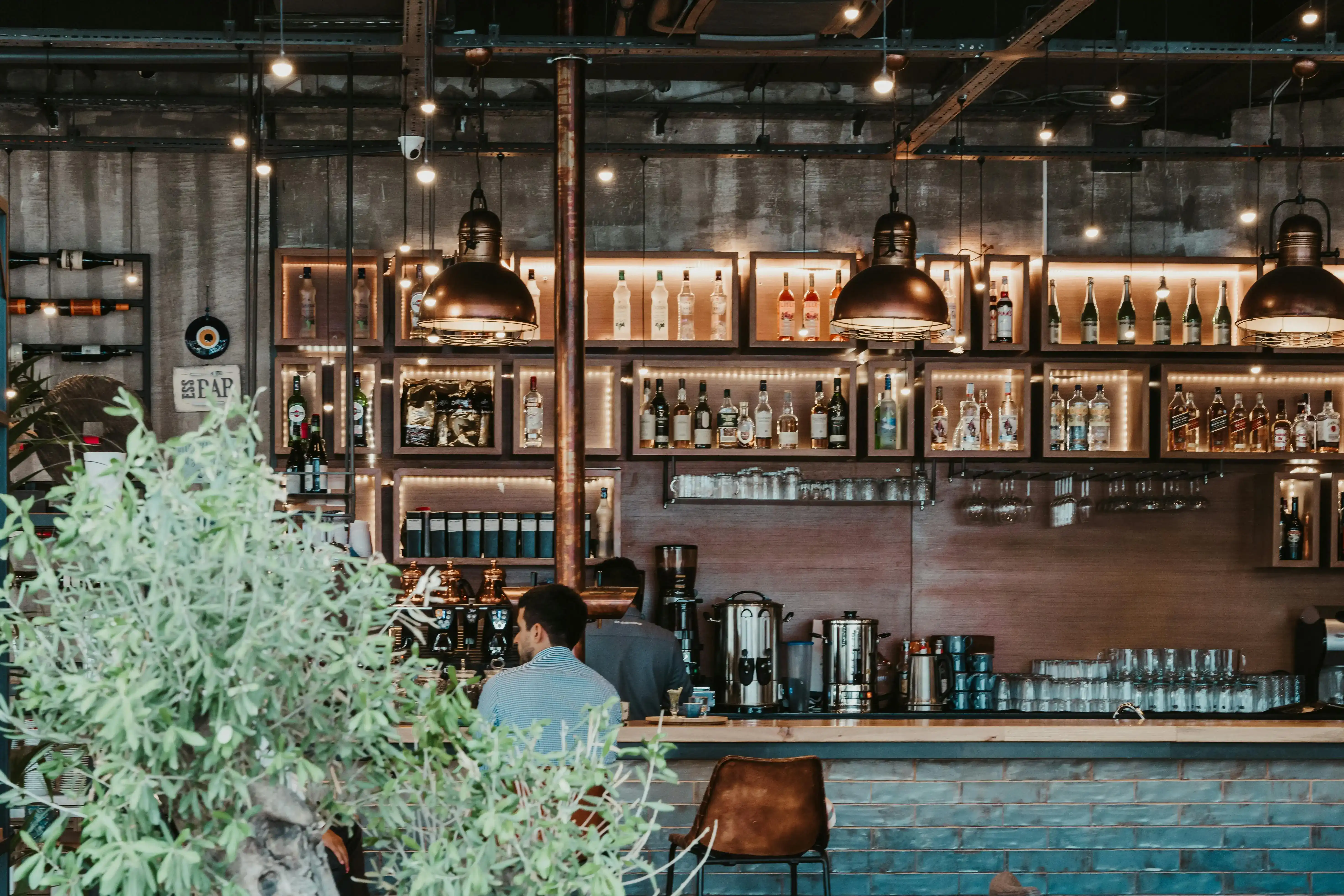 Espacios con estilo industrial y carácter urbano 5